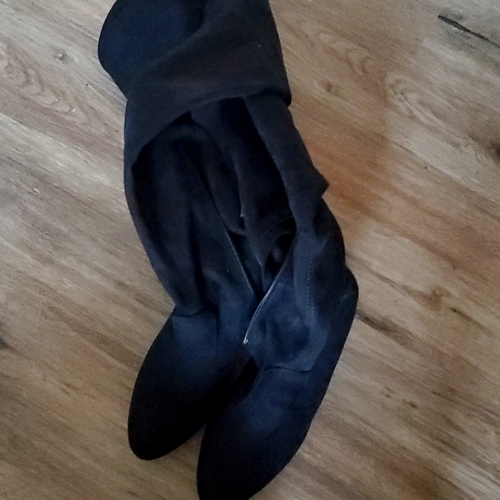FN Knee length boots Brand New never worn.